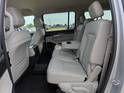 2024 Jeep Wagoneer Series II