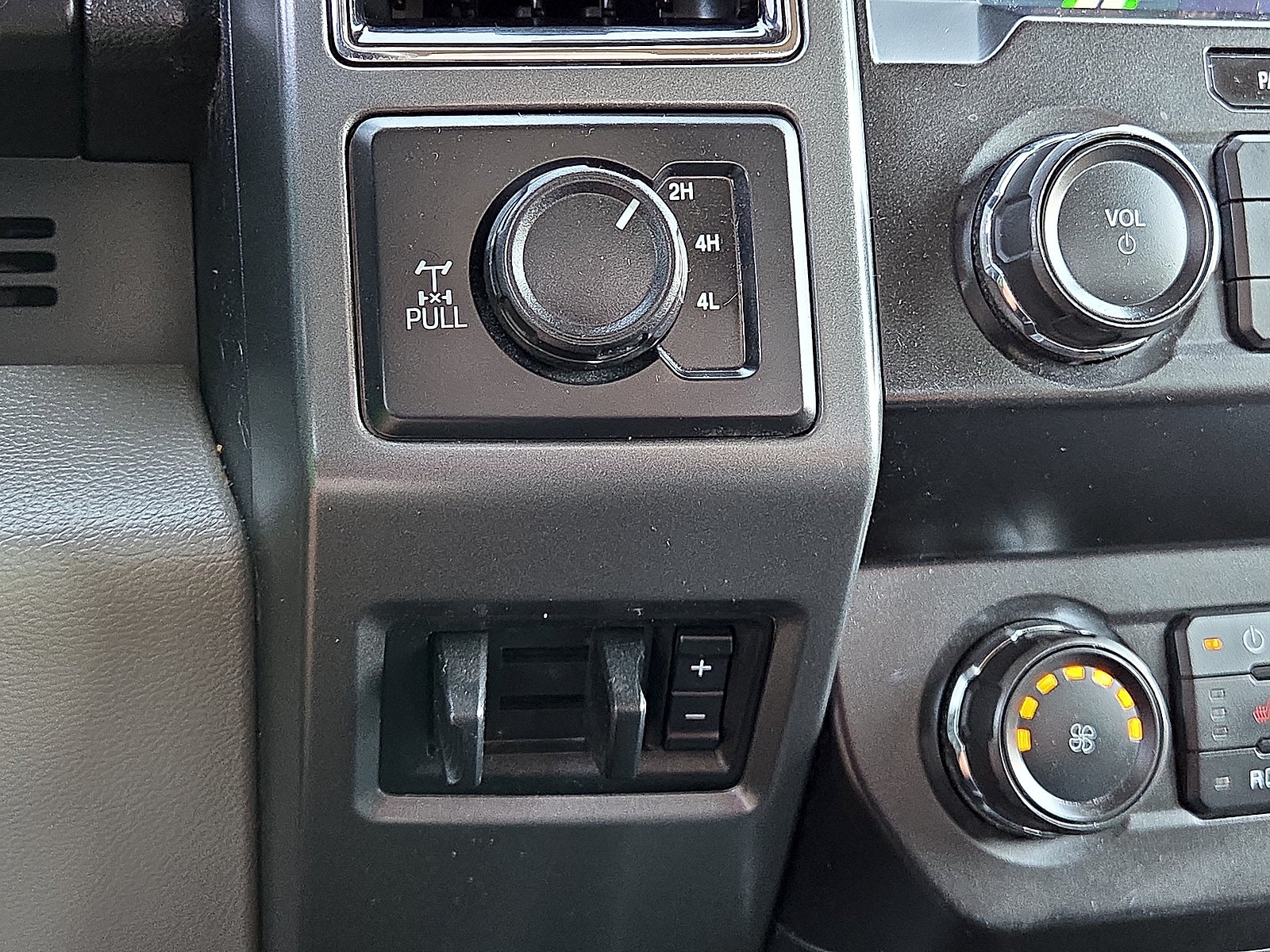 2020 Ford Super Duty F-250 SRW XL