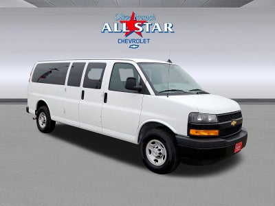 2023 Chevrolet Express Passenger 3500 1LS