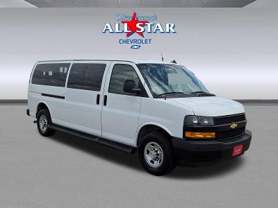 2023 Chevrolet Express Passenger 3500 1LS