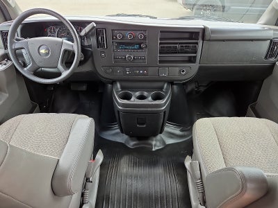 2023 Chevrolet Express Passenger 3500 1LS