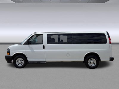 2023 Chevrolet Express Passenger 3500 1LS