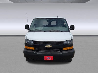 2023 Chevrolet Express Passenger 3500 1LS