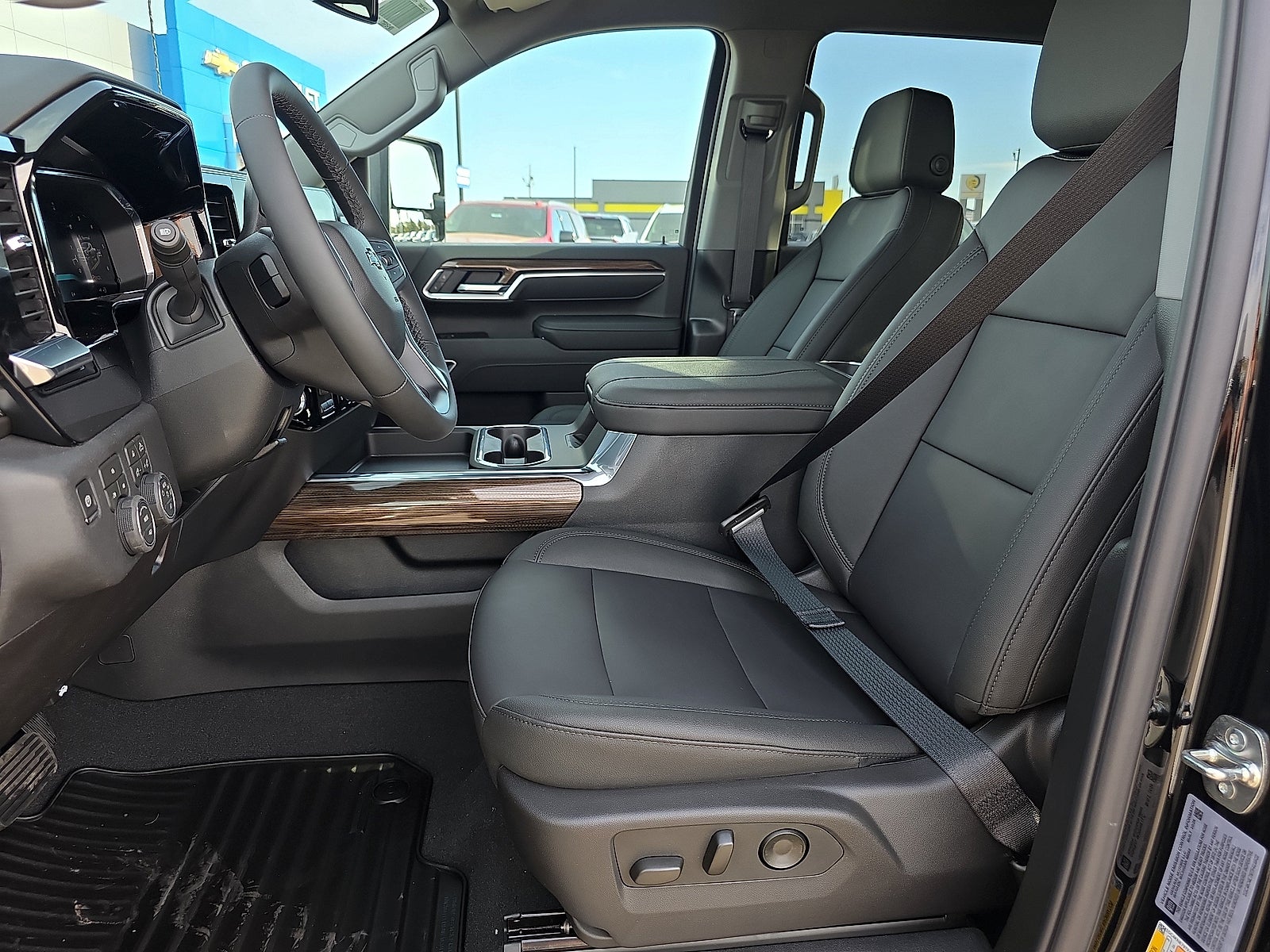 2026 Chevrolet Silverado 2500 HD LT - Photo 6