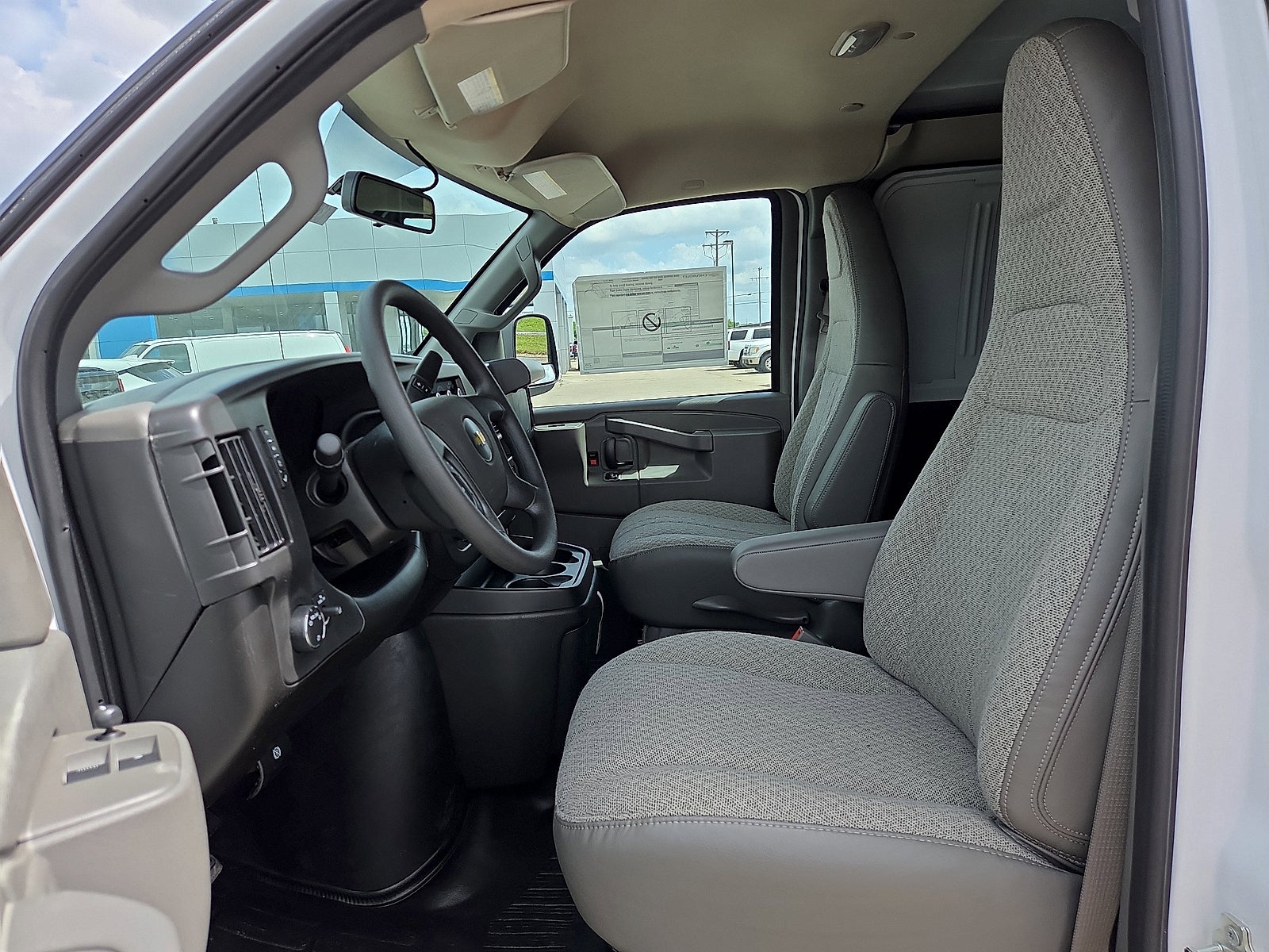 2026 Chevrolet Express Cargo WT