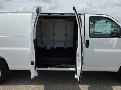 2026 Chevrolet Express Cargo WT