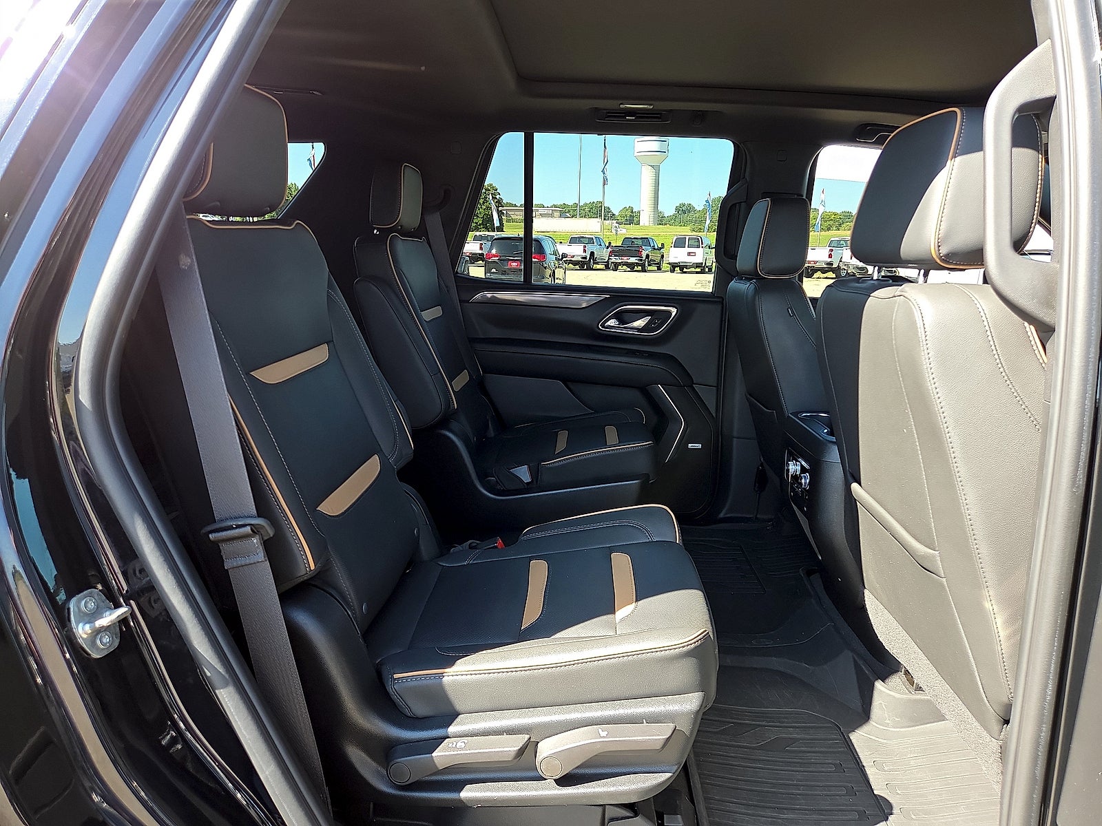 2024 GMC Yukon AT4