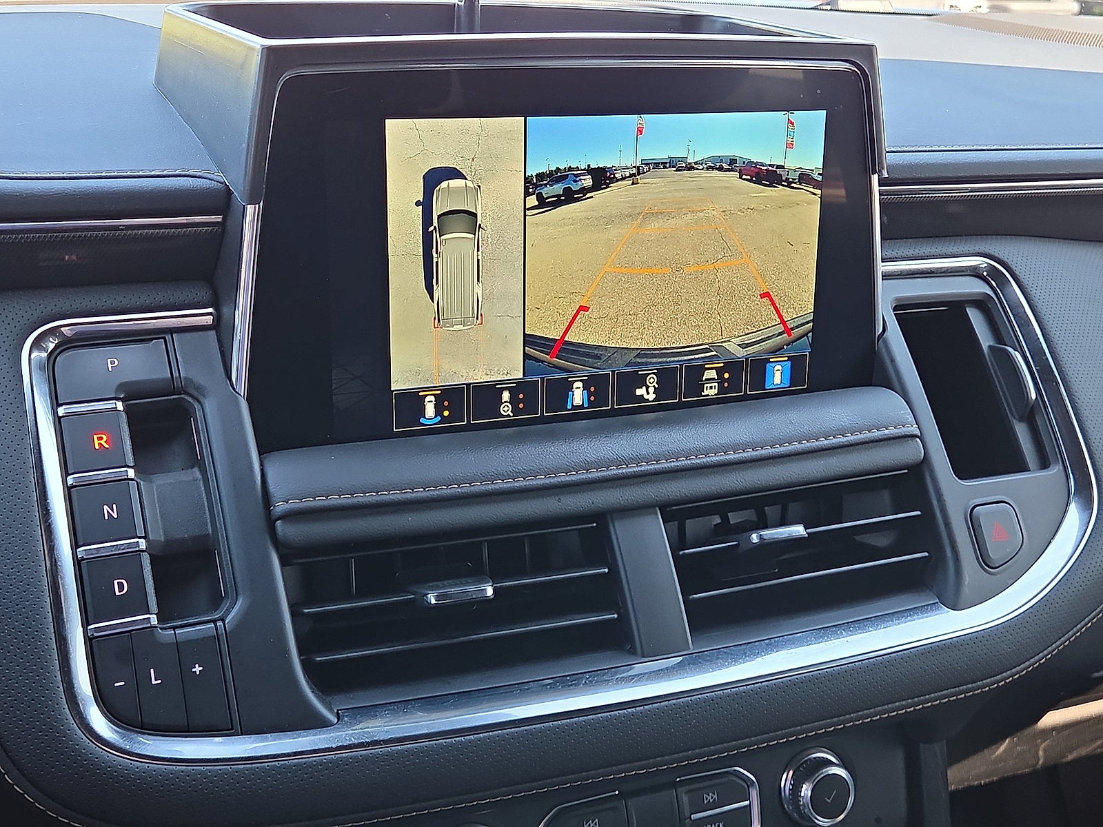 2024 GMC Yukon AT4