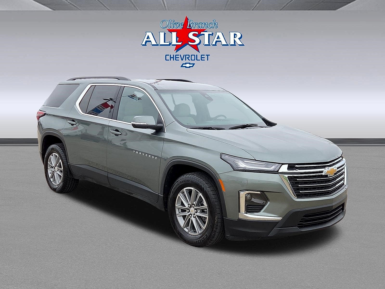 2023 Chevrolet Traverse LT Cloth