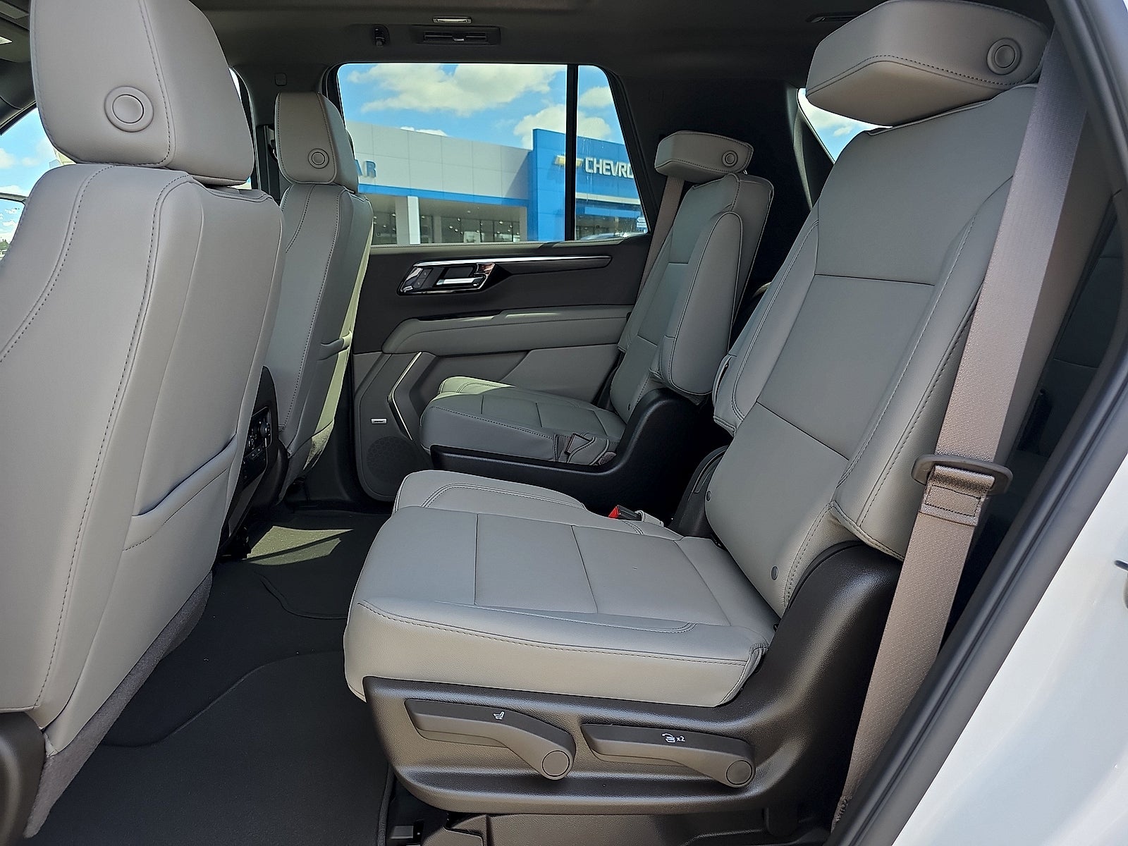 2027 Chevrolet Tahoe LT