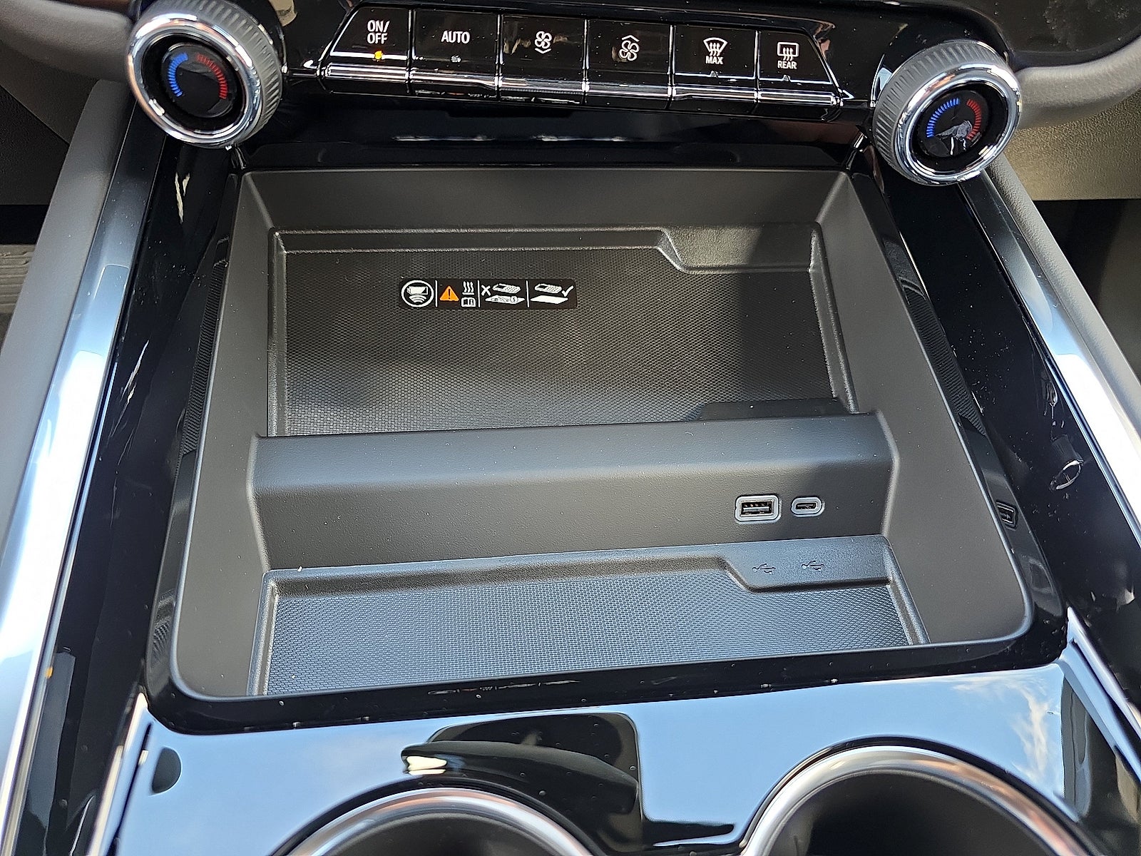 2027 Chevrolet Tahoe RST