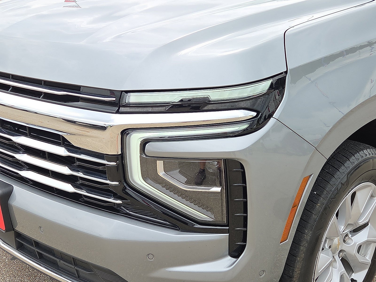 2025 Chevrolet Suburban LT