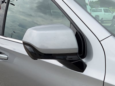 2025 Chevrolet Suburban LT