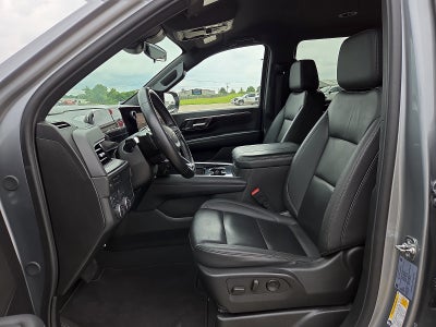 2025 Chevrolet Suburban LT