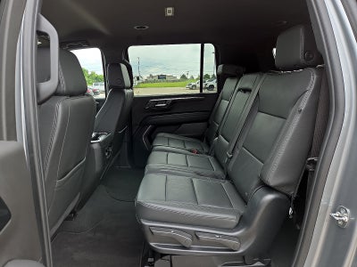 2025 Chevrolet Suburban LT