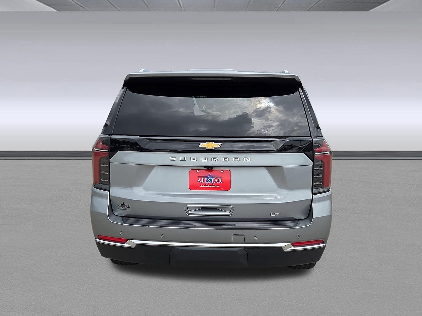 2025 Chevrolet Suburban LT