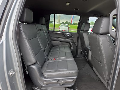 2025 Chevrolet Suburban LT