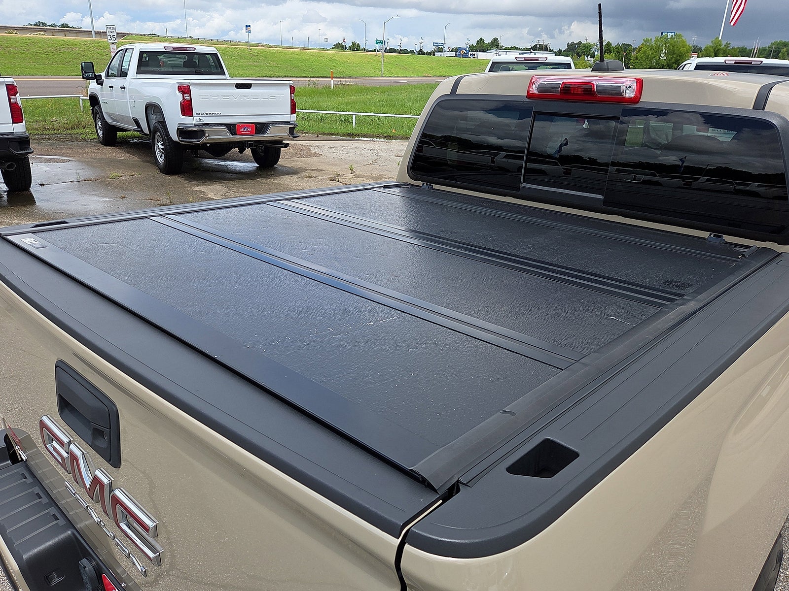 2022 GMC Canyon AT4 - Leather