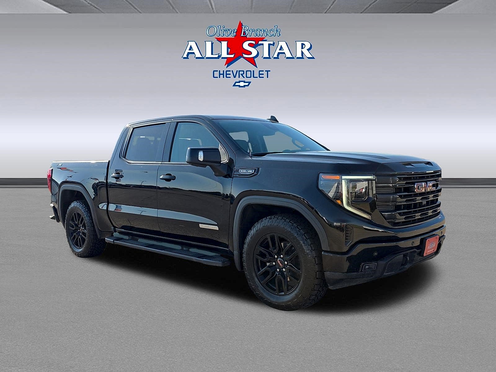 2025 GMC Sierra 1500 Elevation