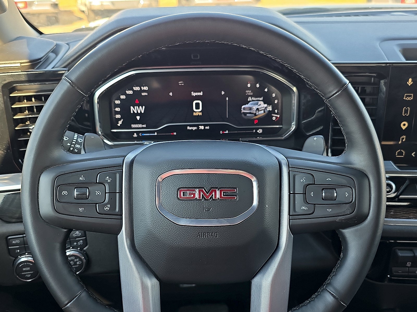 2025 GMC Sierra 1500 Elevation