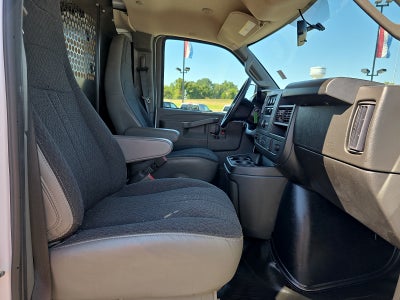 2025 GMC Savana Cargo Work Van