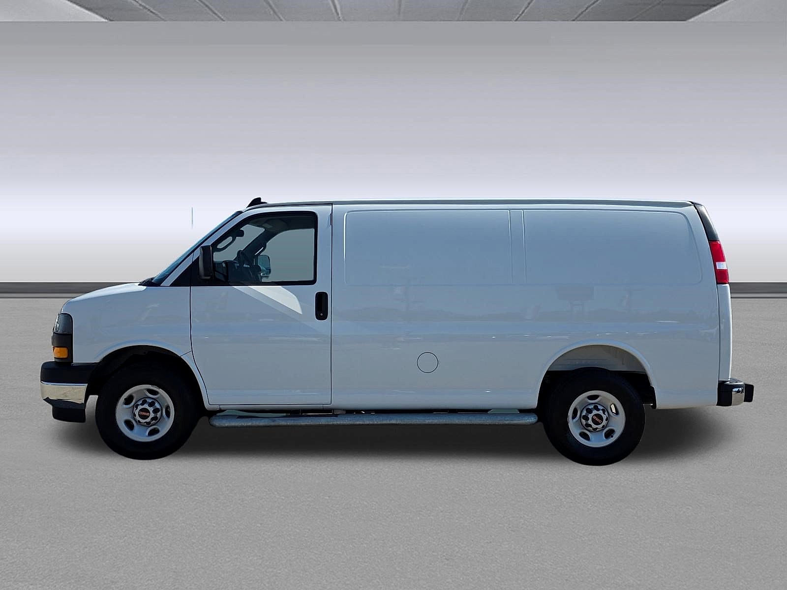 2025 GMC Savana Cargo Work Van