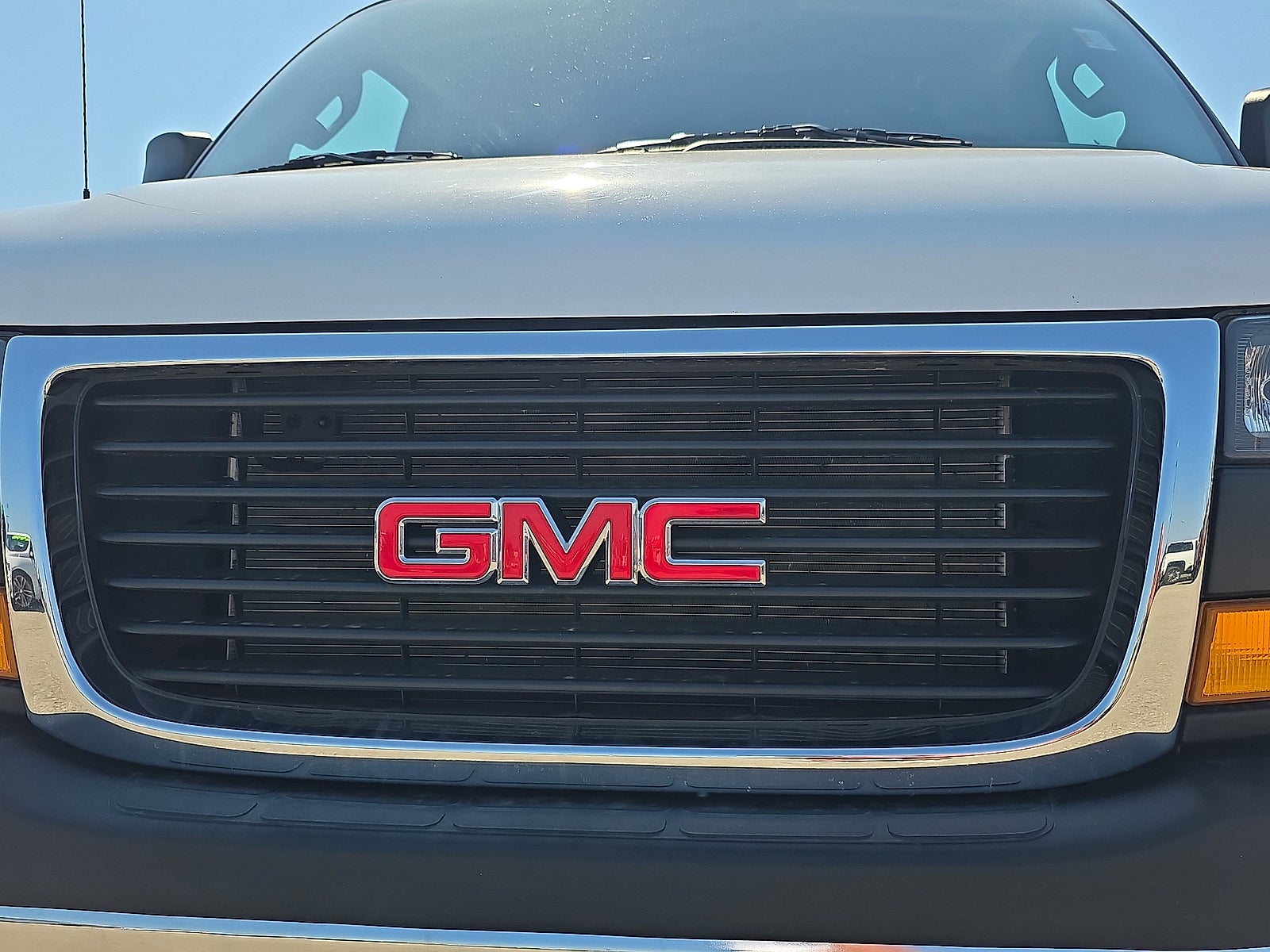 2025 GMC Savana Cargo Work Van