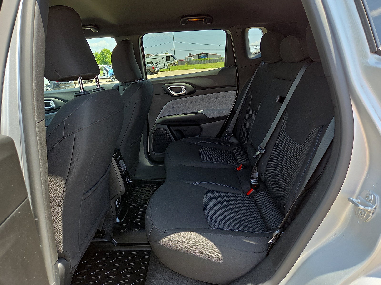 2025 Jeep Compass Sport