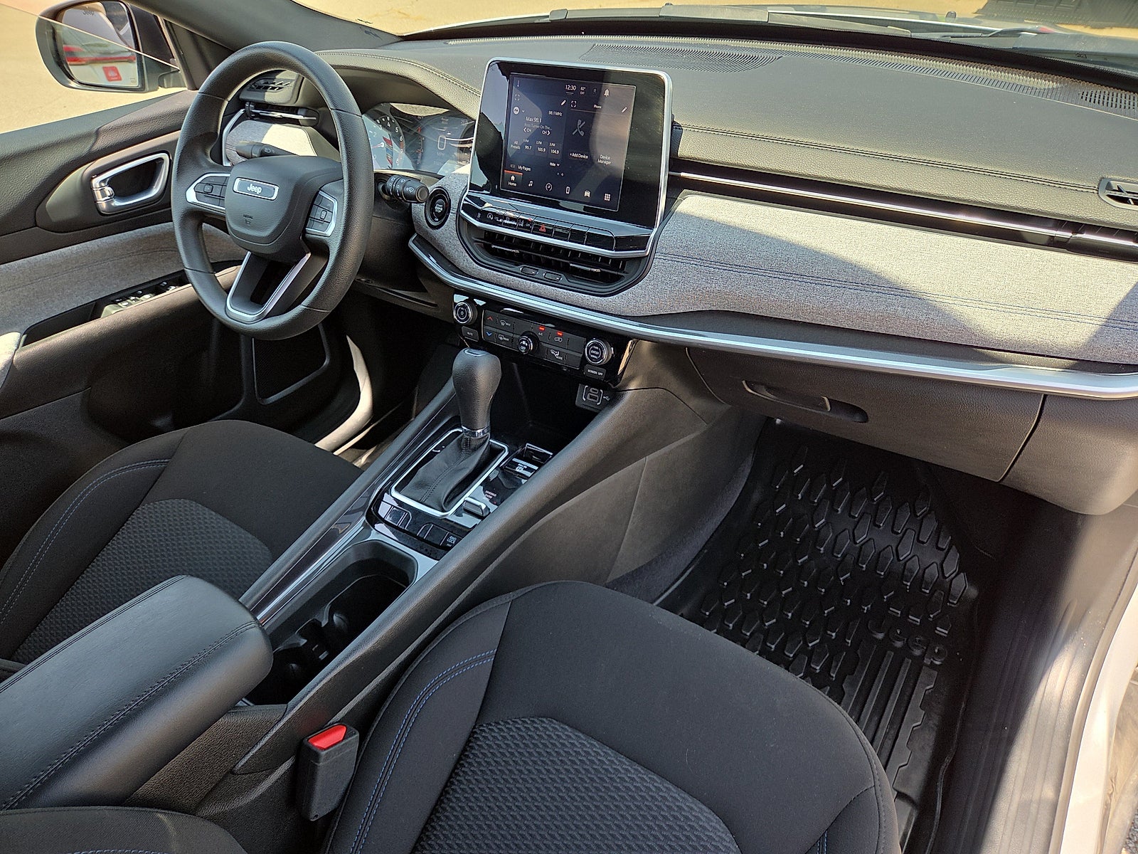 2025 Jeep Compass Sport