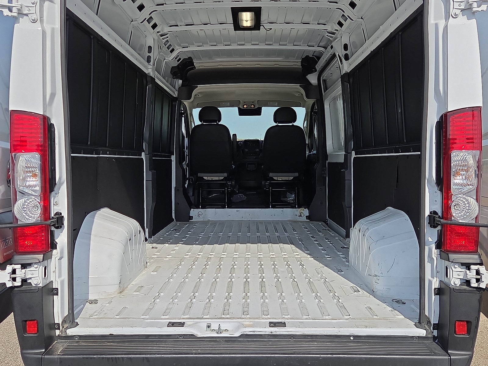 2025 RAM ProMaster Cargo Van Tradesman