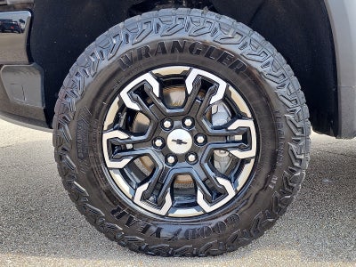 2024 Chevrolet Silverado 1500 ZR2