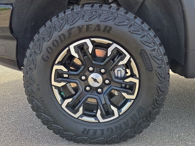 2025 Chevrolet Silverado 1500 ZR2