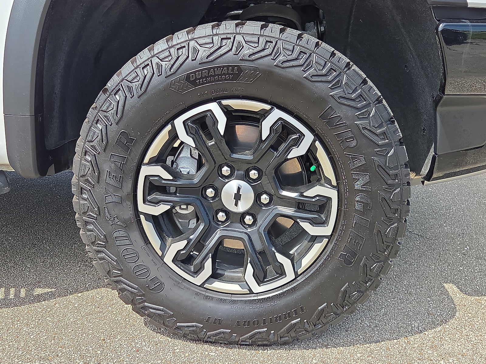 2025 Chevrolet Silverado 1500 ZR2