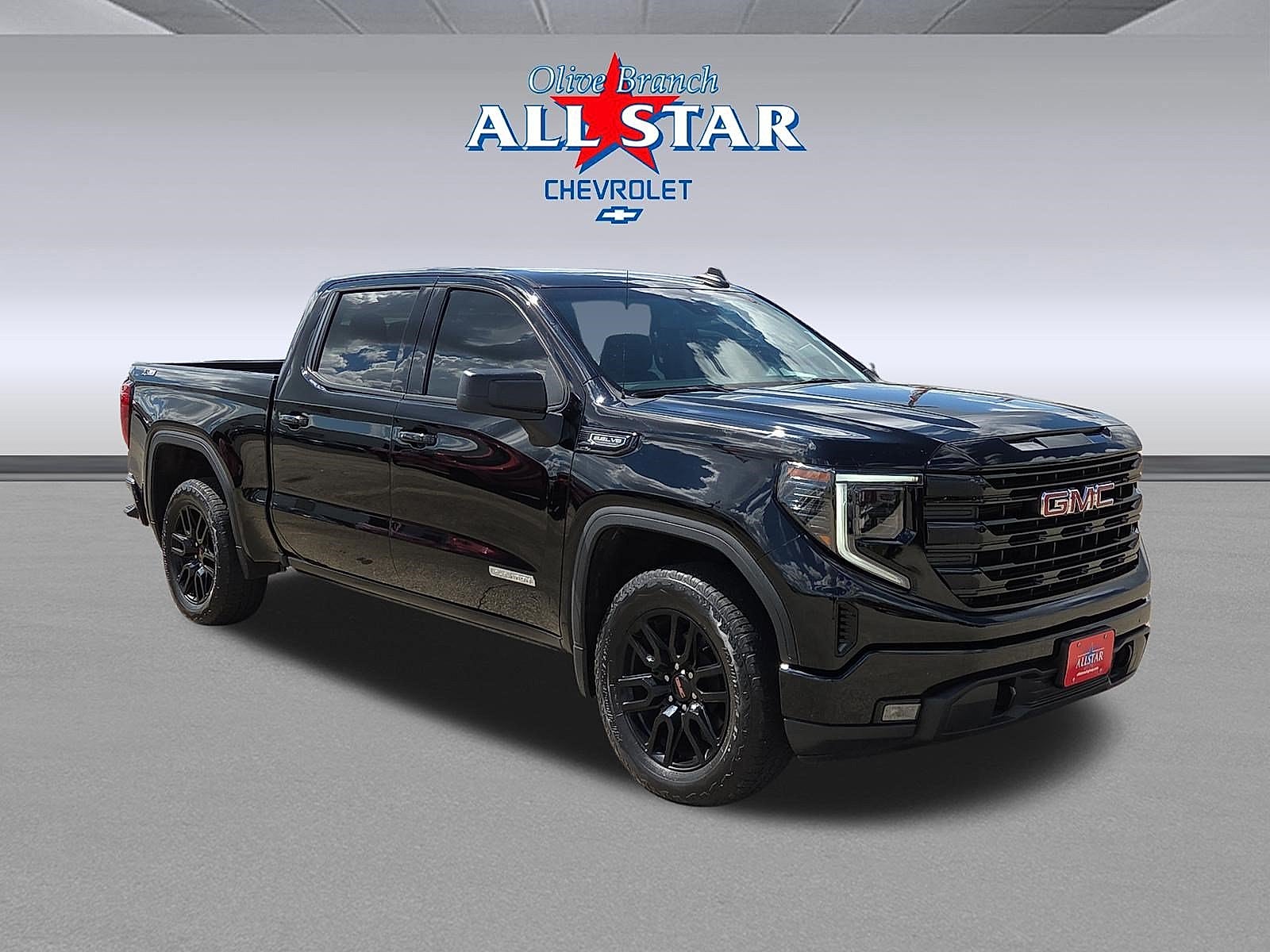 2025 GMC Sierra 1500 Elevation