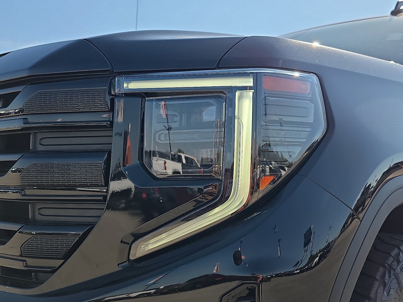 2024 GMC Sierra 1500 Elevation