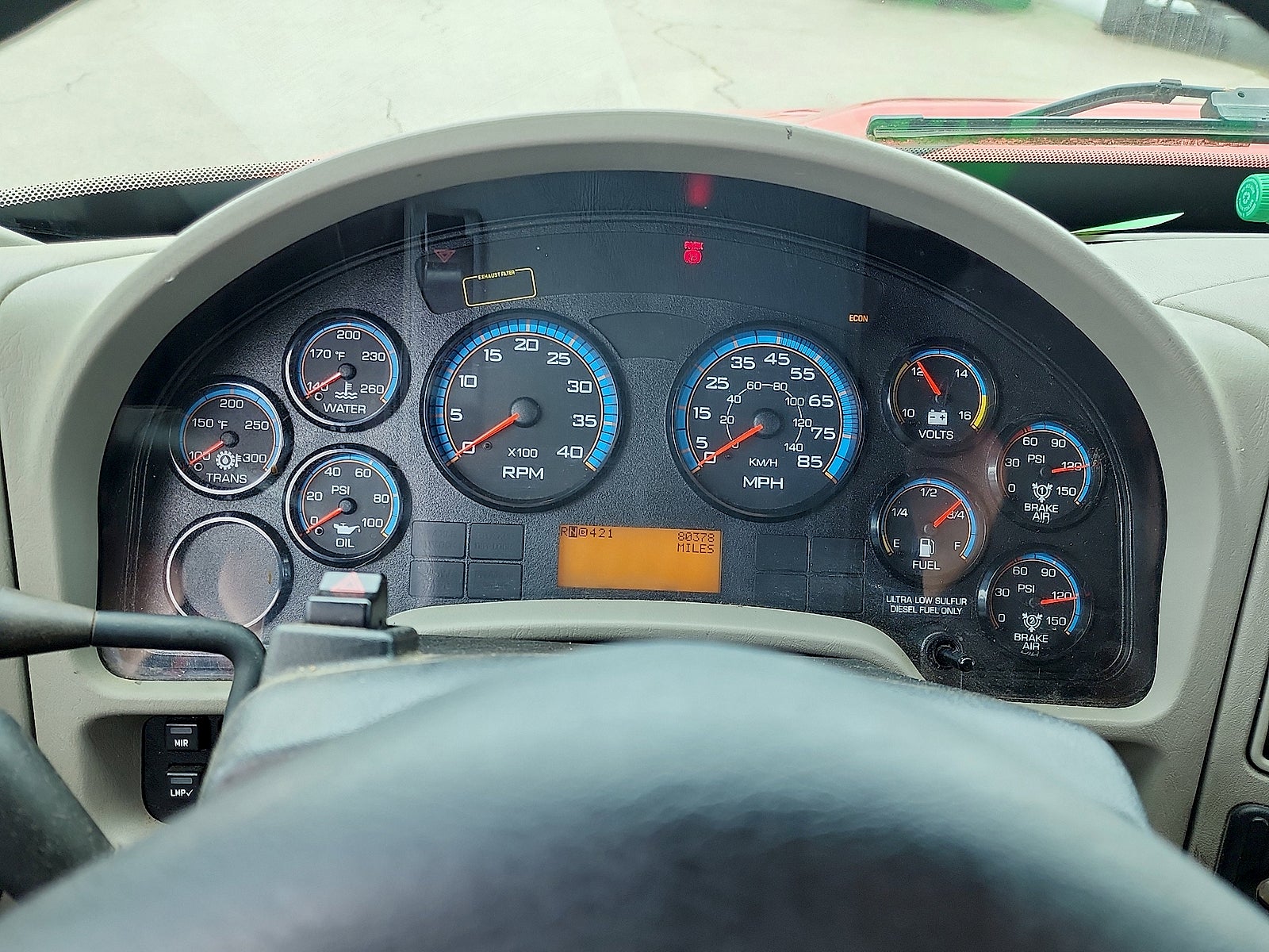 2013 INTERNATIONAL DURA BOX