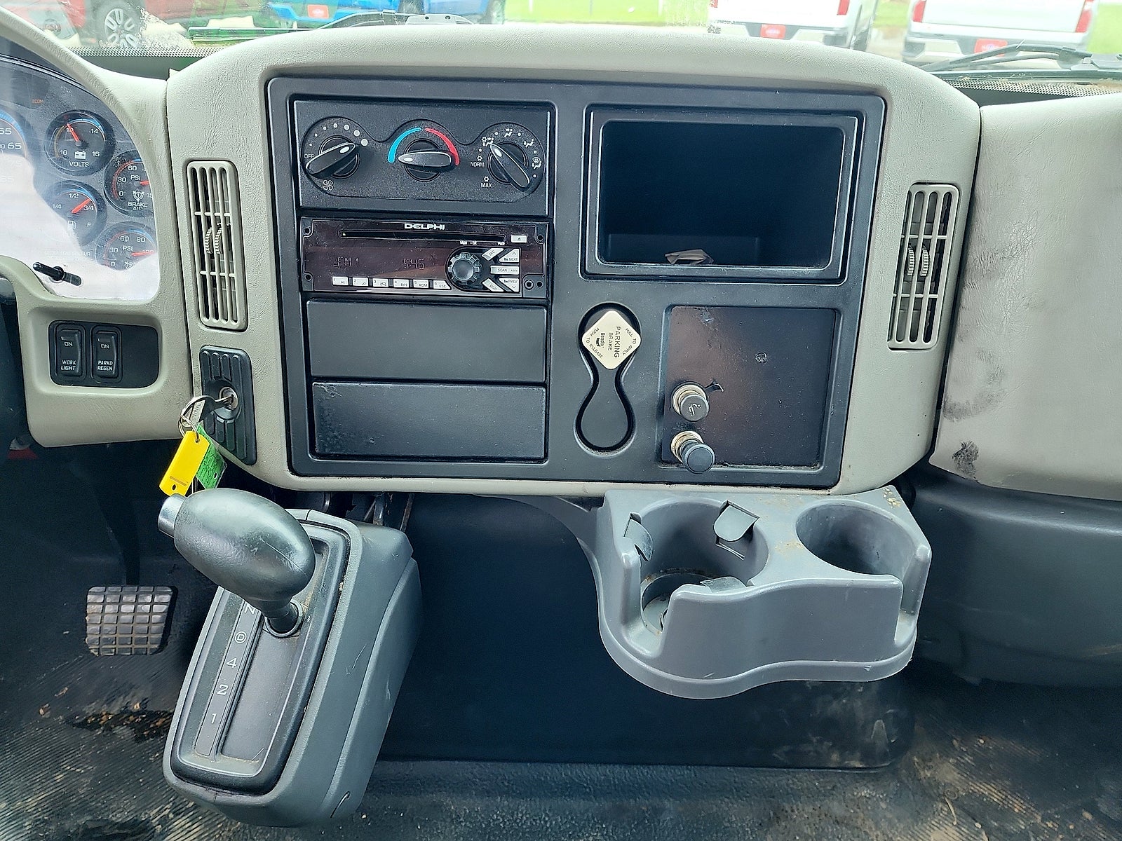 2013 INTERNATIONAL DURA BOX