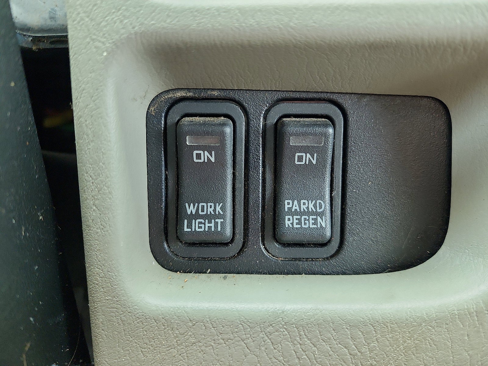 2013 INTERNATIONAL DURA BOX