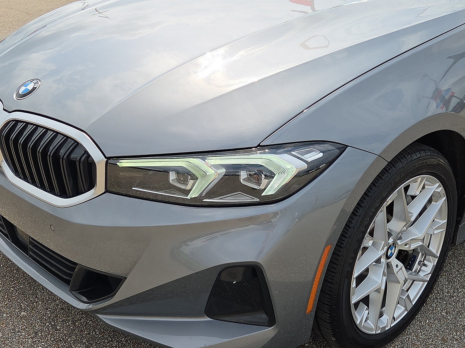 2025 BMW 3 Series 330i