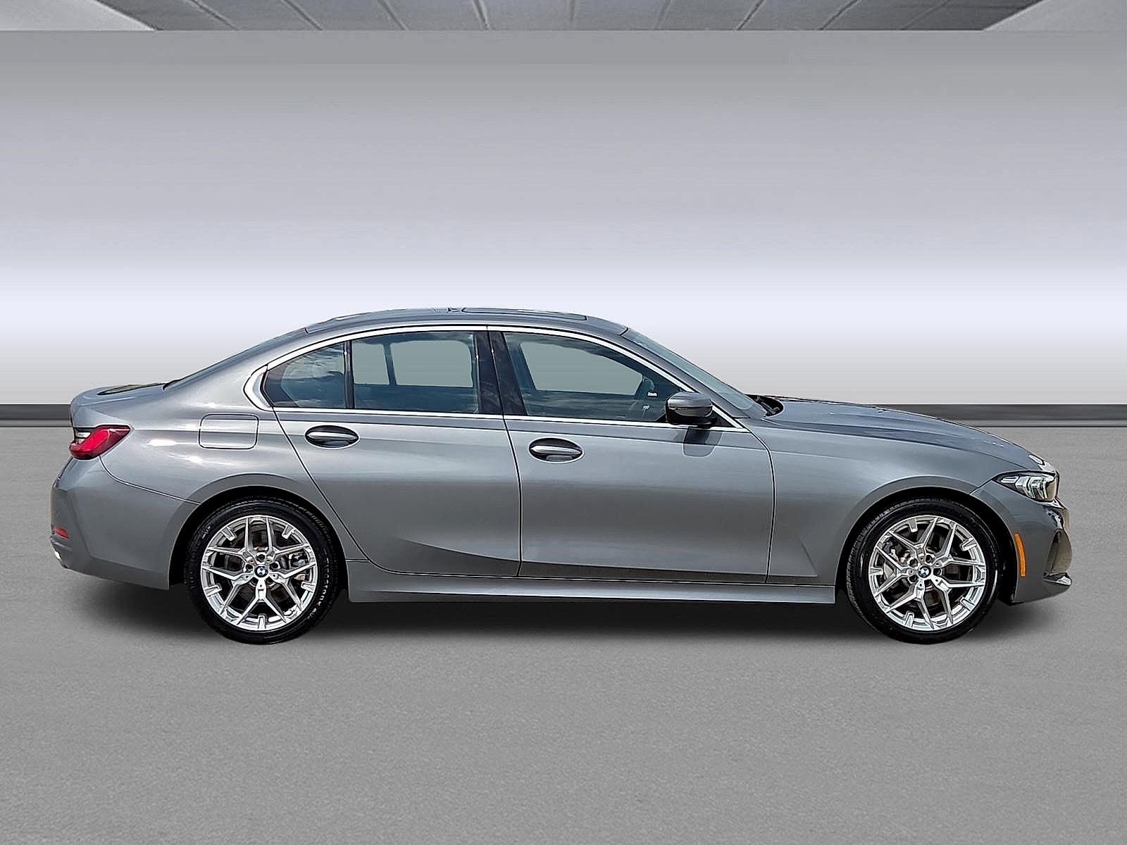 2025 BMW 3 Series 330i