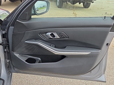 2025 BMW 3 Series 330i