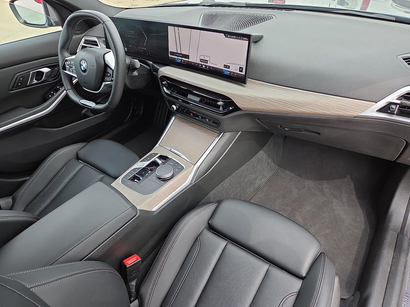 2025 BMW 3 Series 330i