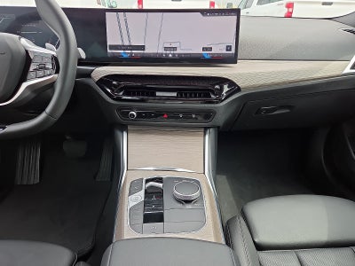 2025 BMW 3 Series 330i