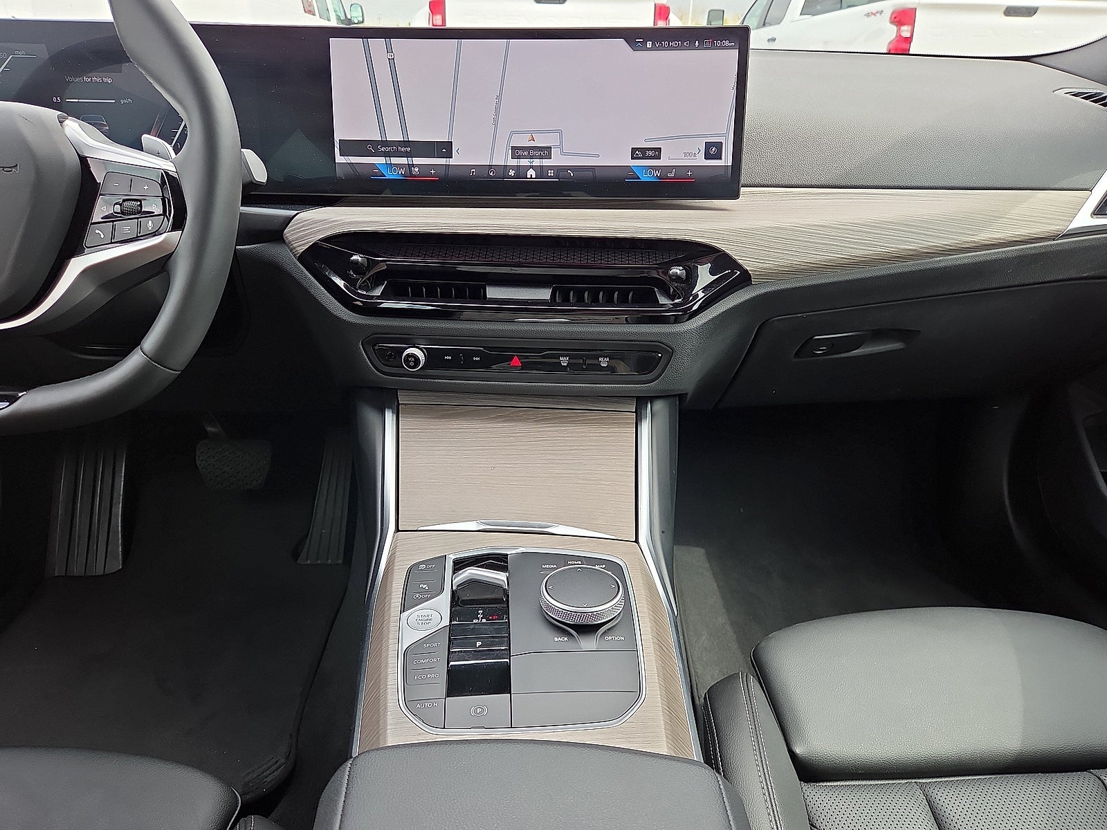 2025 BMW 3 Series 330i