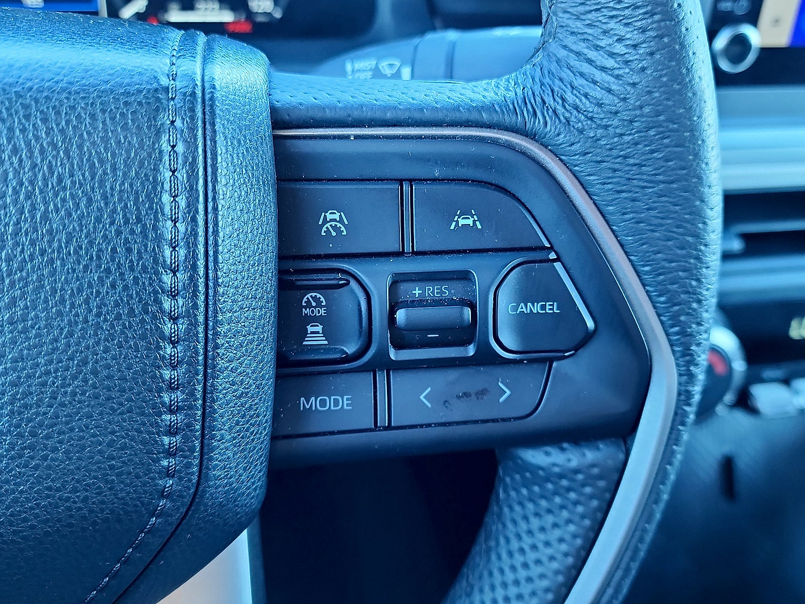 2025 Toyota Tacoma 4WD SR