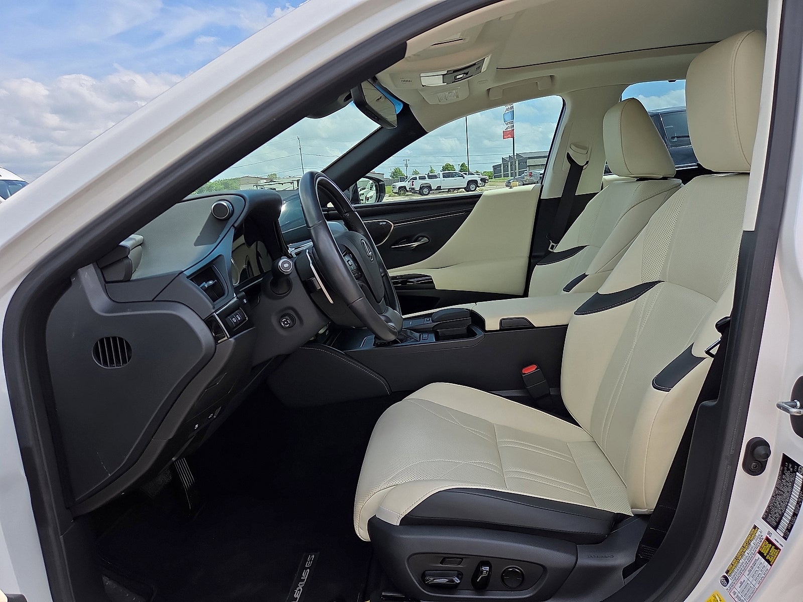 2022 Lexus ES ES 350 Ultra Luxury