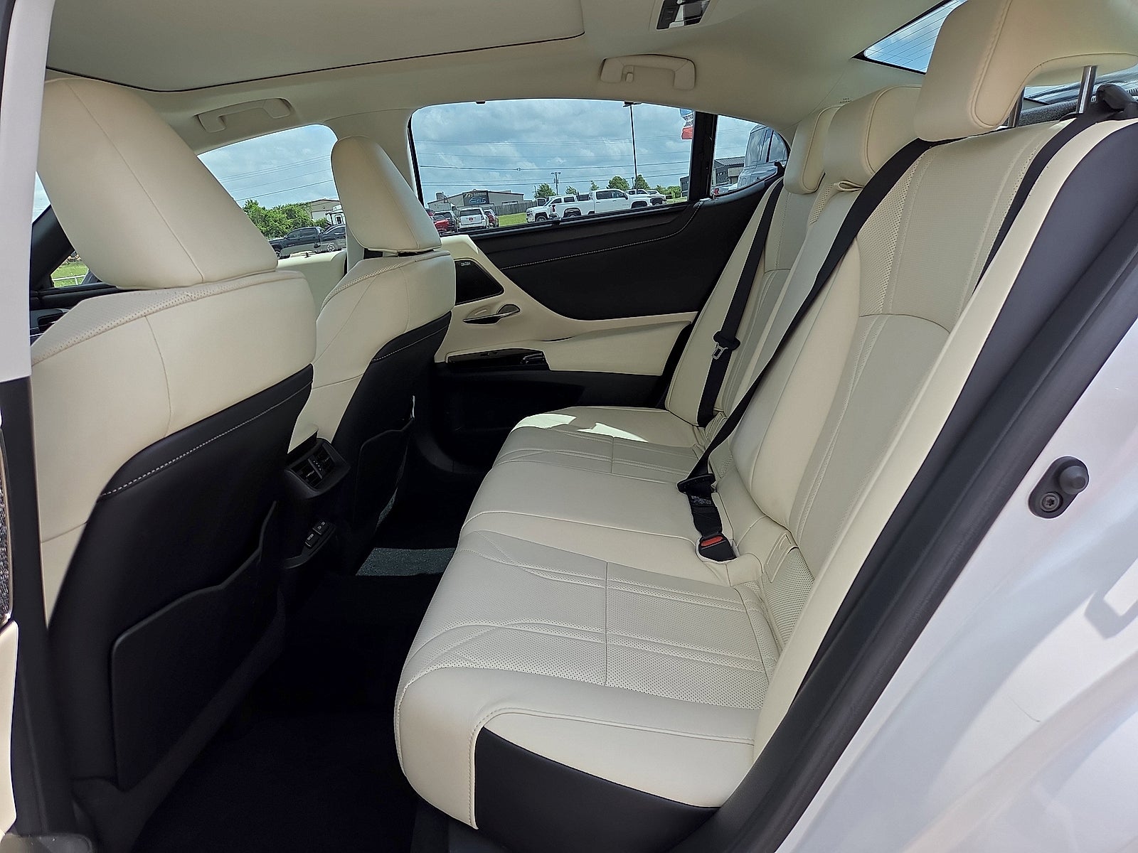 2022 Lexus ES ES 350 Ultra Luxury