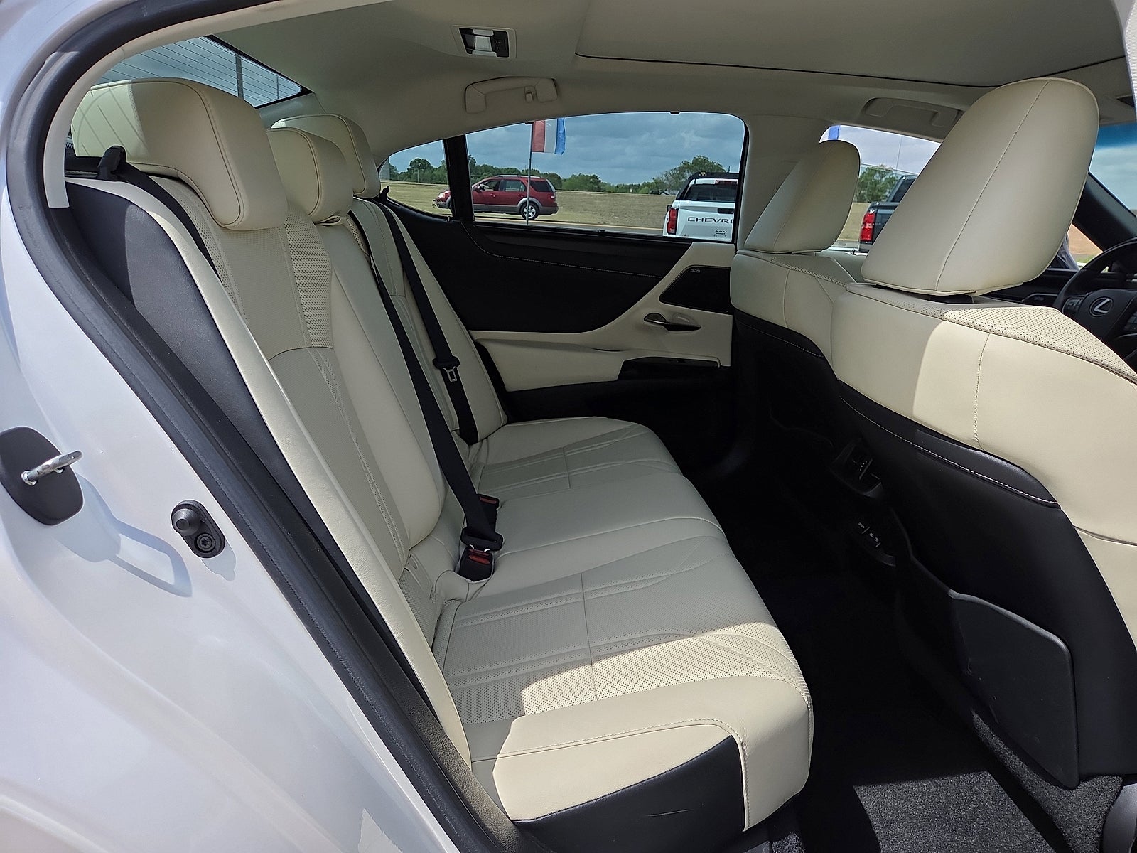 2022 Lexus ES ES 350 Ultra Luxury