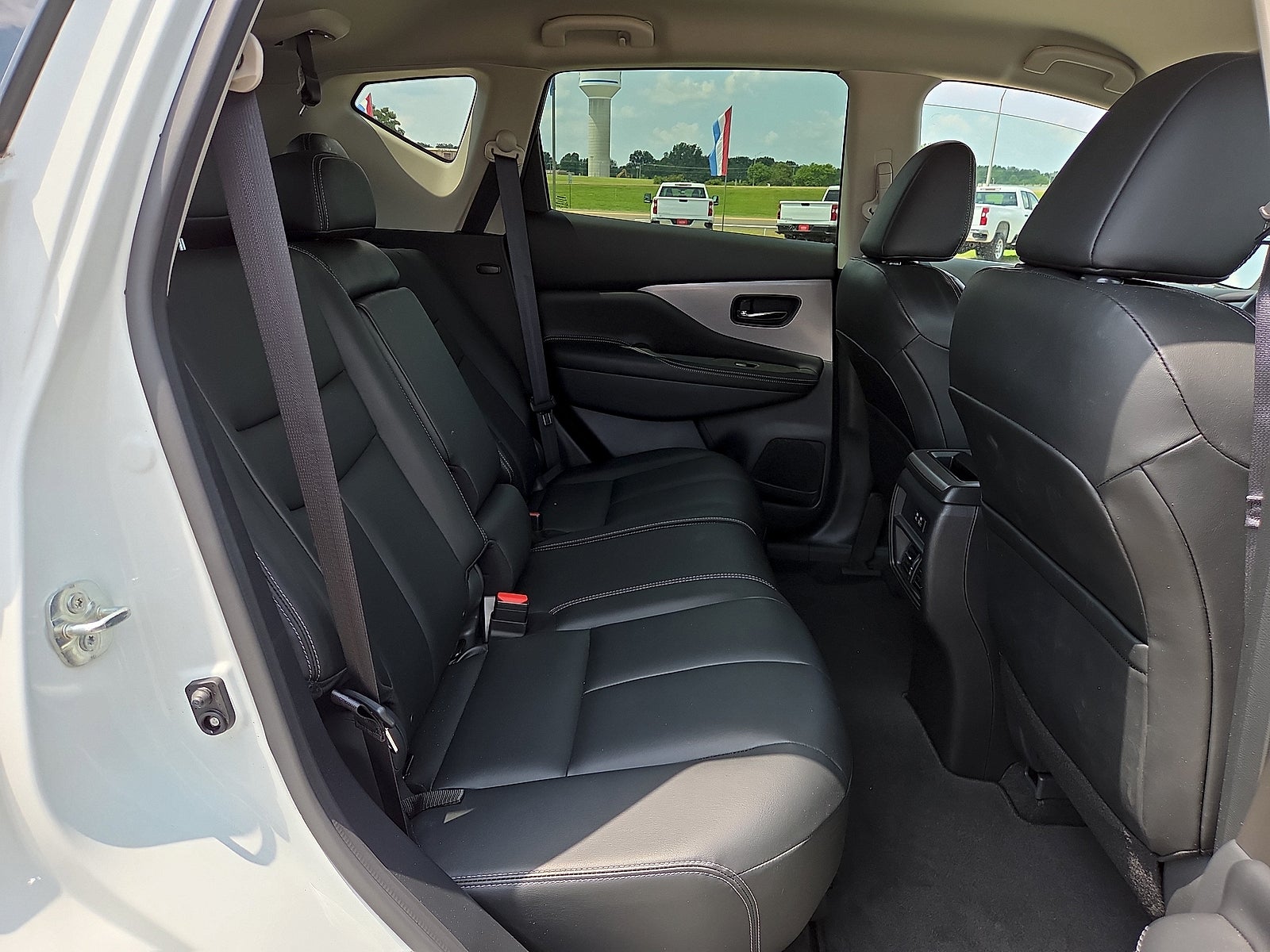 2024 Nissan Murano SV
