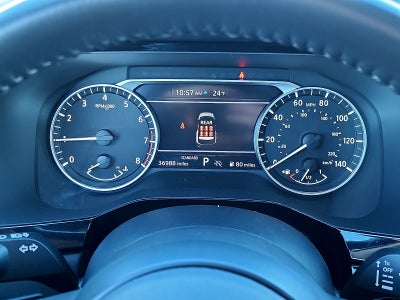 2024 Nissan Pathfinder SV